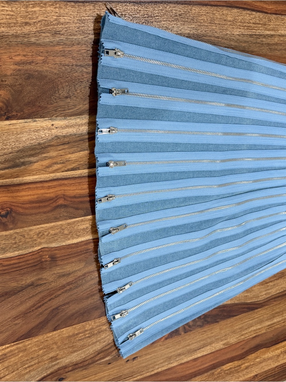 Light Blue Pleated Zipper-Trim Skirt